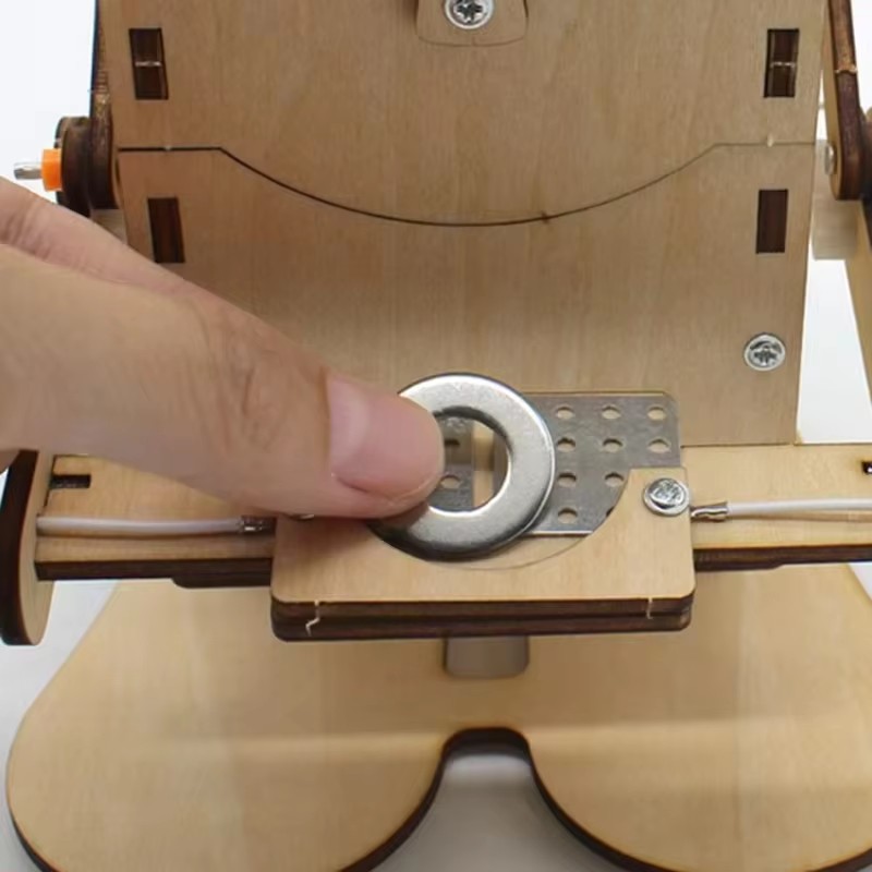 Robot pochłaniający monety - m – Science Diy Model recenzja i cena